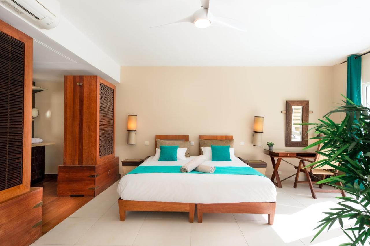 Suites Anagani Le Francois Bagian luar foto