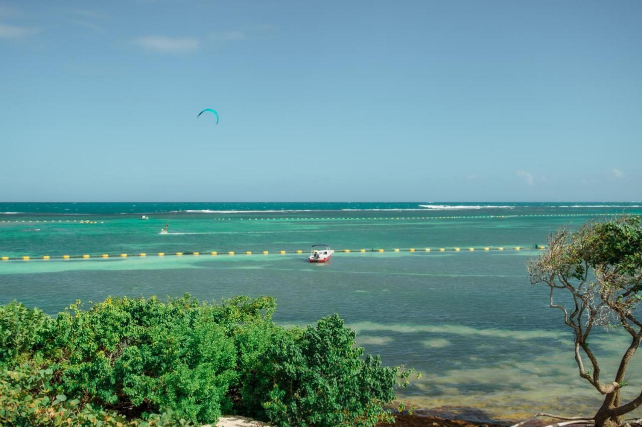 Suites Anagani Le Francois Bagian luar foto