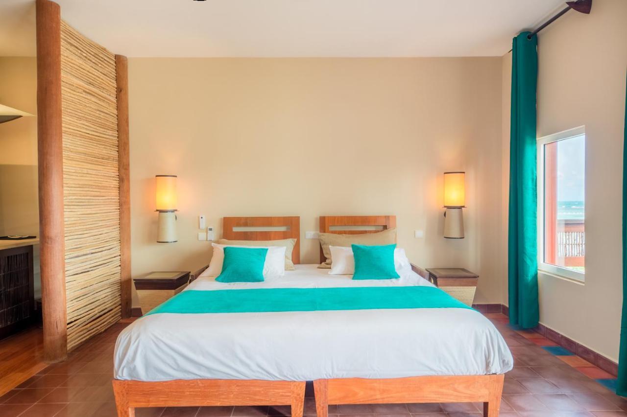 Suites Anagani Le Francois Bagian luar foto