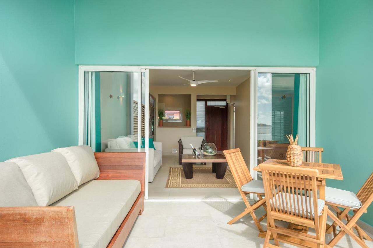 Suites Anagani Le Francois Bagian luar foto