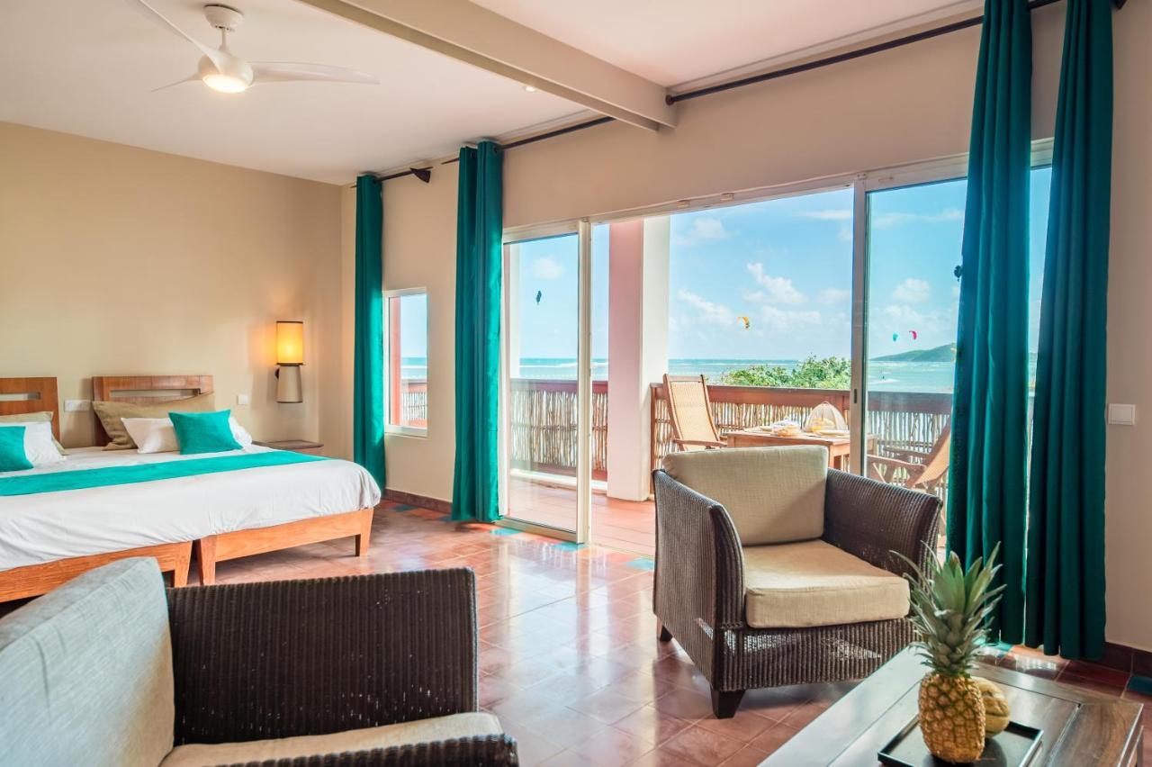 Suites Anagani Le Francois Bagian luar foto